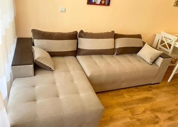 דירה елегантна за гости стефи в центъра на казанлък, партер קאזאנלק